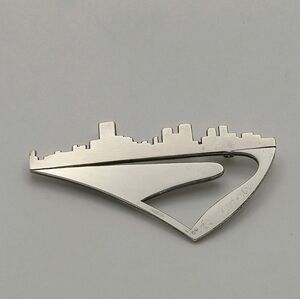 Vintage Schwarzschild “Richmond on the James” Sterling Silver Skyline Brooch